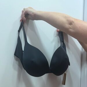 SKIMS  Black Nipple Push-Up Bra
